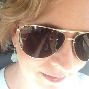 Meet your Posher, Trina